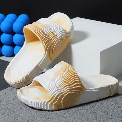 China Fashion Trend Fashion Summer Home Slippers Platform Hot Selling Non-slip Unique Shoes for sale