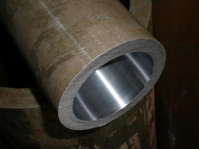 China Seamless Carbon Steel Welded Pipe , Seamless Honed Tube For Hydraulic Cylinder for sale