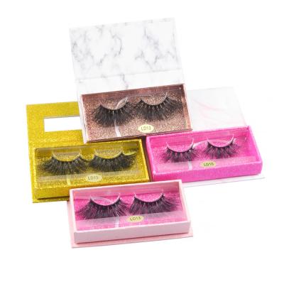 China Natural ioni eyelashes with empty containers eyelash case with mirror sieve eyelashes for sale