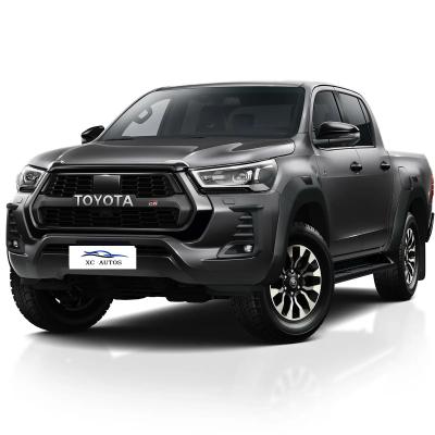 China 4X4 pick-up truck Gebruikte Toyota Hilux met multi-link achtervering en LED koplampen Te koop