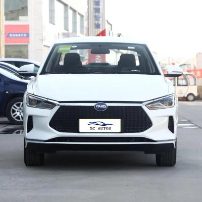 China Dirección izquierda SUV energético BYD E2 EV de lujo Freno de estacionamiento eléctrico en venta