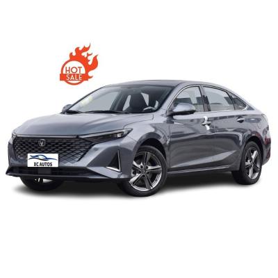 China Nivel Compacto Sedan Combustible Gasolina Coche Usado 2023 de Changan Yida Carro Deportivo Combustible en venta