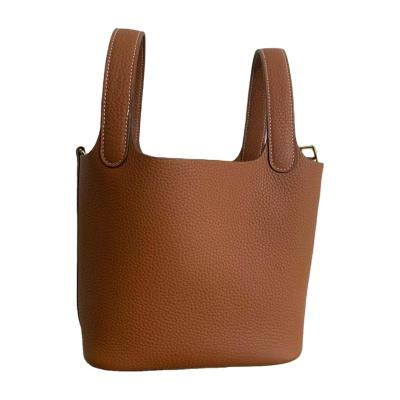 China 2022 bag other new vegetable women's basket bag portable mom bag high quality texture leather bridal pico18 bucket wedding bag for sale