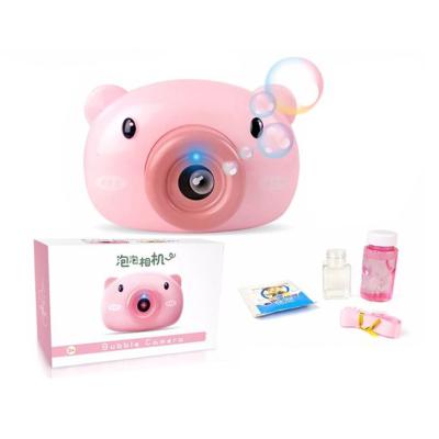 China China wholesale plastic toy bubble machine for kids baloncuk makinesi bubble machine light music camera pig bubble camera for sale