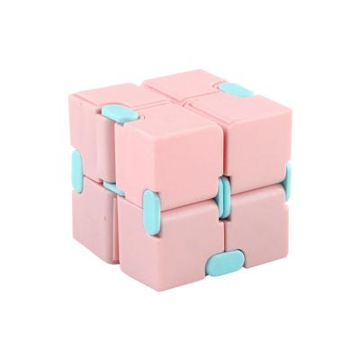 China ABS Factory Wholesale Comfortable Exquisite Appearance Metal Mini Finger Cube for sale