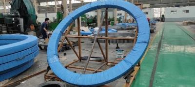 China Enorme Omvang die Ring Bearing For Crane, de metallurgisch industrie en havenmateriaal voor verkoop zwenken Te koop