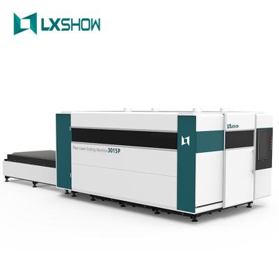 China Laser Cutting 2021 LXSHOW IPG/Raycus 3015 CNC Laser Fabrication 500watt 1000w 2000w 3000w Metal Protect Sheeting Fiber Laser Cutting Machine for sale