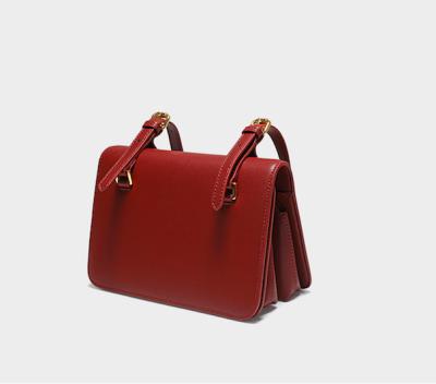 China New High Quality Women's Satchel Shoulder Bag Rivet Handbags Wine Red Logo Luxury Hot Selling Luxury Custom Handbags for sale