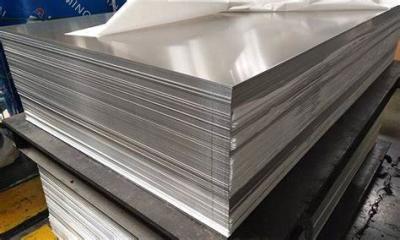 China 2mm Alloy Aluminum Sheet Diamond Plates Color Coated 4x8 6061 6082 Strips for sale