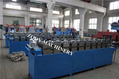 China Automatisch Metaal dryway Nagel en Spoorbroodje die Machine 0.41.0mm vormen Dikte Te koop