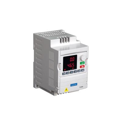 Chine Type de Cabinet capacité de surcharge d'entraînement de moteur à courant alternatif de l'inverseur de fréquence de vecteur de 480V de Cabinet à vendre