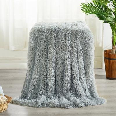 China Wholesale Hot Selling Anti-pilling Throw Blanket Long Fur Blanket Super Soft for sale