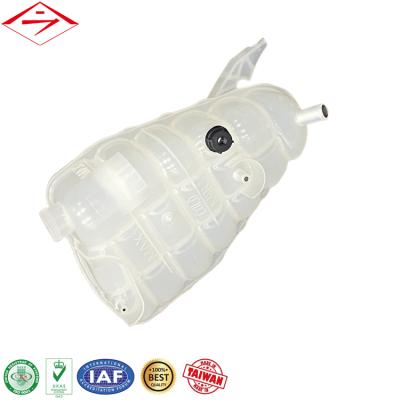 China HEAVY DUTY Wholesale TRUCK Amazon eBay Heavy Duty Expansion Tank Coolant Tank For International ProStar 07'~18' for sale