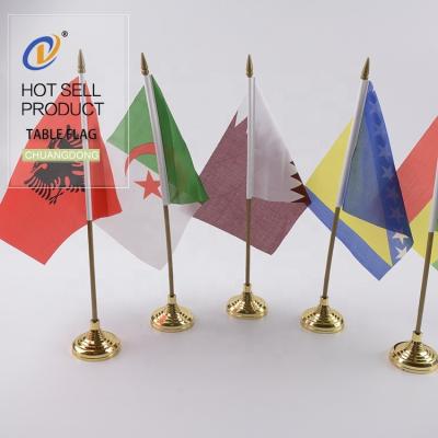 China New products high quality factory price high quality office desk low MOQ health care institutes table flag desk stand for sale