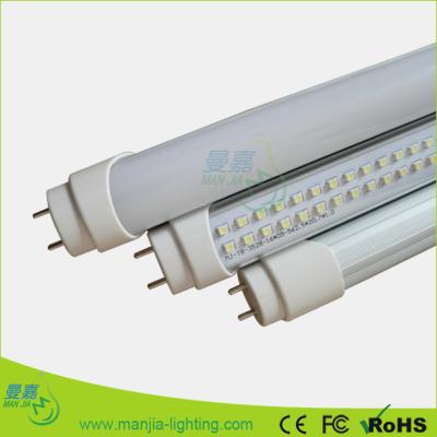 China /22W 4 el pie SMD3528 18 vatio T8 llevó luces del tubo del blanco natural 3300k/4500k en venta