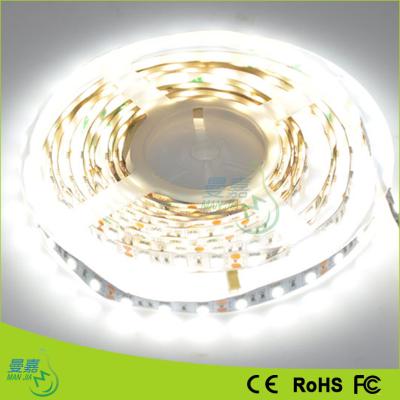 China Luces de tira brillantes estupendas de SMD2835 Dimmable LED IP65 6000lm/rollo en venta