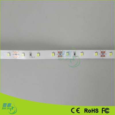 中国 Cuttable キャビネットの高い発電 SMD2835 Dimmable LED の滑走路端燈 5M/roll 10cm の下 販売のため