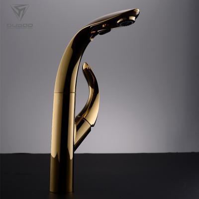 China Contemporary Luxury Innovation Design Pull Out Gold Kitchen Sink Faucet Faucet for sale