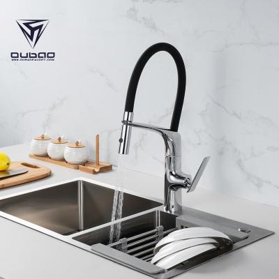 China Contemporary High Quality Lead Free Brass Water Mixer Kitchen Faucet With Flexible Silicone Hose for sale