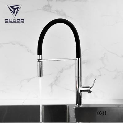 China Contemporary Single Hole Hot Cold Pull Out Kitchen Faucet Kitchenaid Mixer For Kitchen Sink for sale