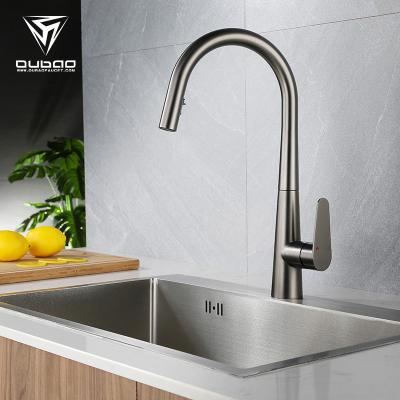 China Pull Out Spray Designer Traditional Gun Black Rotatable Sprayer Kitchen Faucet for sale