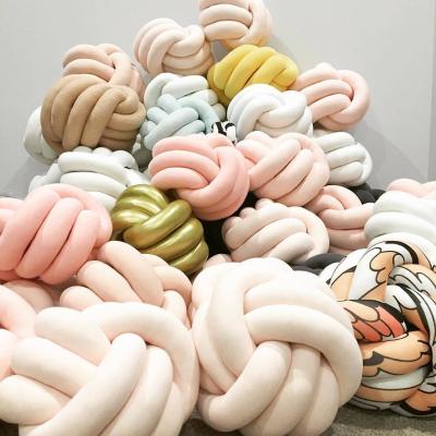 China Hot Sales 100% Anti-Static Anti-Static Acrylic Bed Stuffed Cushions Home Decor Baby Knot Big Pillow Soft Cotton Ball Pillows Home Decor for sale