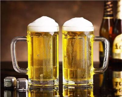 China Viable Hot Selling Clear 300ml/400ml/500ml Beer Mugs With Handle, Pineapple Shape Glass Beer Mugs With Custom Logo for sale