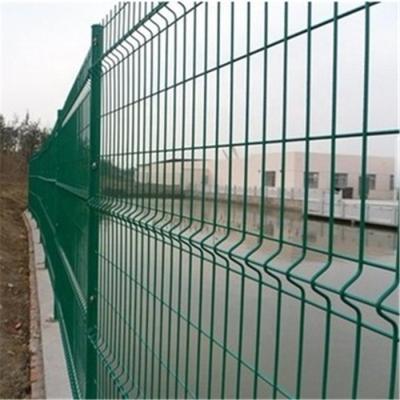 China Fence Mesh Hot Selling Dark Green 3D PVC Curved Fence Panel For Residential Building for sale