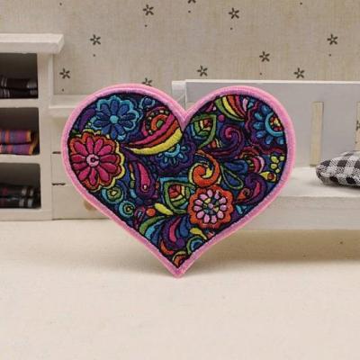 China Clothing Handmade Girls DIY Embroidery Hearts On Patches Cute Heart Patches For Clothes Stickers Fabric for sale