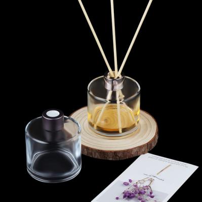 China Custom Empty Personal Care 50ml 100ml 150ml 250ml Frosted Amber Glass Room Decorative Clear Aroma Reed Diffuser Bottles And Jar for sale