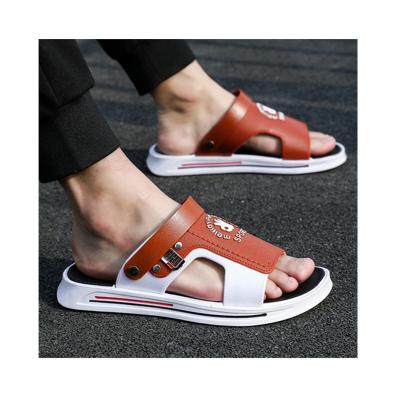 China 2022 fashion trend summer new arrivals hot selling famous brand sandals and slippers fashion products A5 for sale