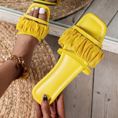 China Luxury Flat Yellow White Purple Square Toe Rubber Women Slipper 520 New Arrival Fashion Trend Size 36-43 for sale