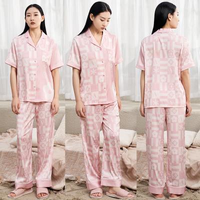 China Breathable luxury 100% ice silk for women pajamas set pink pajama wear sleep silk two-piece silk pajamas for sale