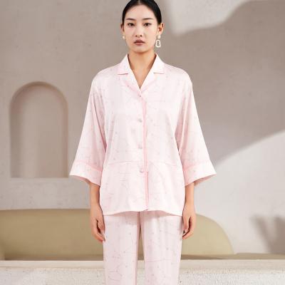 China Breathable Women's Satin Pajamas Sleepwear 2 Pieces Long Sleeve Luxury Printed Pink Ice Silk Pajamas Home Dress Set for sale