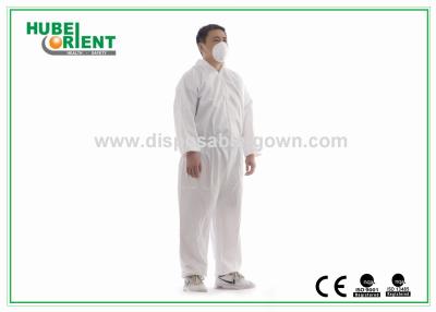 Chine Couverture de protection jetable avec capot Taille personnalisée Couverture imperméable à l'eau MP/SMS Unisexe à vendre