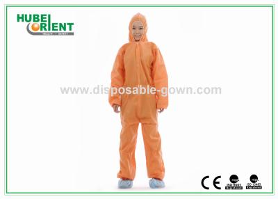 Chine Vêtements de protection médicaux jetables colorés pour les salles blanches de laboratoire à vendre