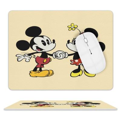 China Water Resistance Mickey and Minnie Holding Hands Mouse Pad for sale