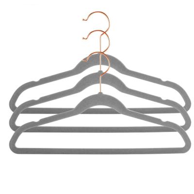 China Modern Cheap High Quality Plastic Velvet Hangers Cabinet Hangers Clothes Rack &organizer for sale