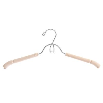 China Modern Non-slip EVA Foam Padded Wire Metal Coat Coat Coat Hanger Eva Covered for sale