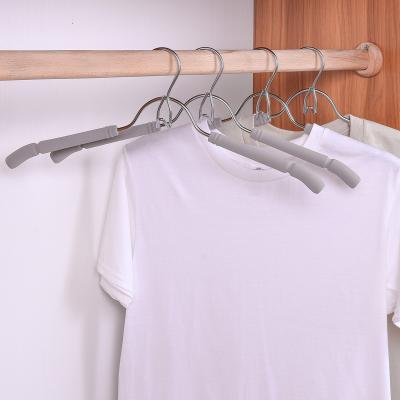 China Modern Non-slip EVA Foam Padded Wire Metal Coat Coat Coat Hanger Eva Covered for sale