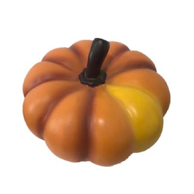 China Artificial Resin Weather Proof Durable Decoration Holiday Decorative Pumpkin for sale