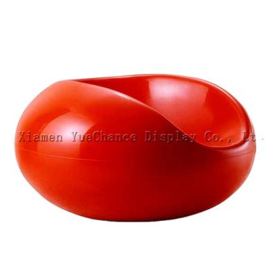 China Modern Custom Red Shopping Mall Resin Sitting Chair for sale