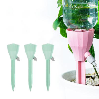 China Eco-Friendly Deepbang DIY Automatic Drip Water Nails Plant Garden Plants Self Watering Device System House Spike Dripper for sale