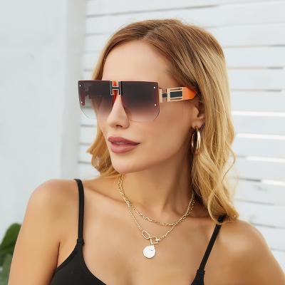 China Fashionable Famous Designer Sun Glasses Women Brand Sunglasses UV400 LIOSLAI 654 Luxury Rimless Flat Surface Gradient Square Color Shading Sun Glasses for sale