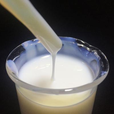 China Emulsión de acrílico superior de la resistencia de agua para la alta tinta de la firmeza en venta