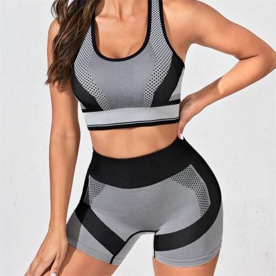 China Breathable Seamless Gym Sets Woman Sportswear Two Piece Exercise Leggings Fitness Wear Bra Yoga Sets Sports Suits Custom Wholesale OEM for sale