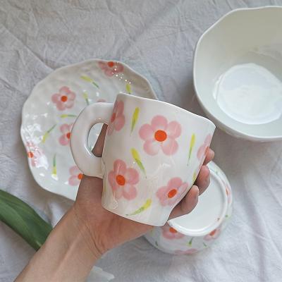 China Large Flower Ears Flower Ears Hand Painted Pattern Ceramic Coffee Mug Coffee Cup and Saucer Set Wholesale Cup Viable for sale