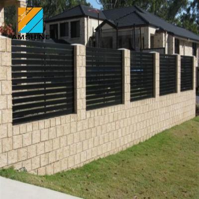 China Easily Assembled Horizontal Black Aluminum Slat Fenceing System Garden Aluminum Barrier for sale