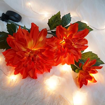 China Holiday Decoration Stake Garden Lawn Landscape Light Dahlia Fabric Artificial Solar Flower Waterproof Led Light Outdoor Solar Light for sale