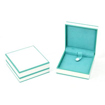 China Recycled Materials Wholesale Luxury Custom Jewelry Storage Cardboard Paper Packaging Jewelry Box With Sponge for sale